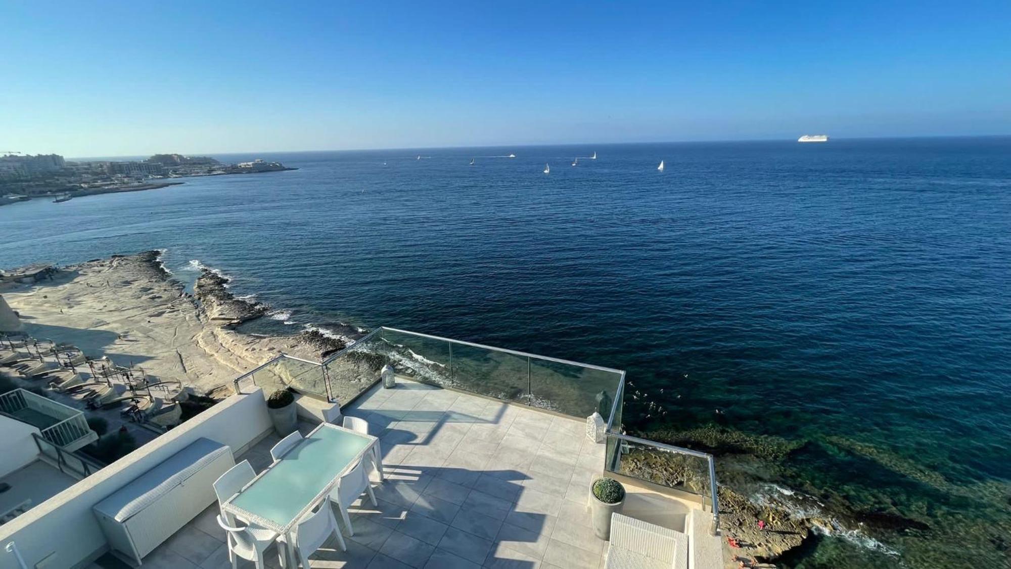 Stunning Penthouse, 2 Bedroom, Heart Of Sliema Dış mekan fotoğraf